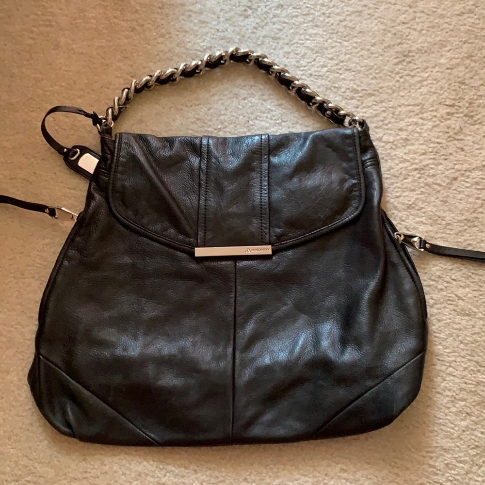 B Makowsky Black Leather Bag with Chain Strap 👜